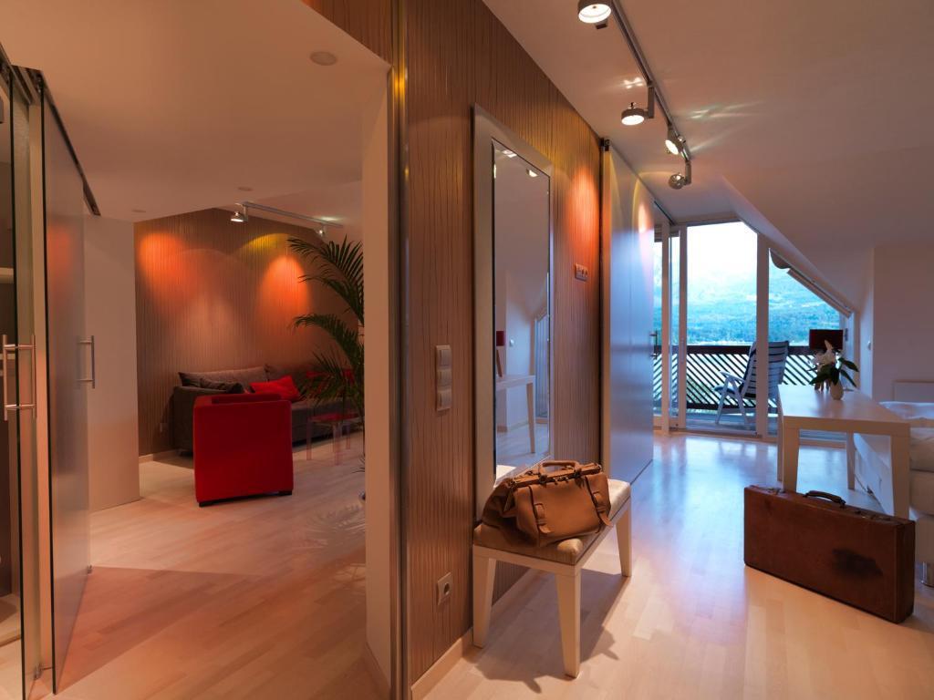 Kleines Hotel Kaernten Филлах Экстерьер фото